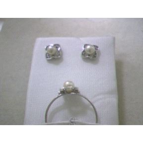 1PEB1317     PENDIENTES ORO BLANCO